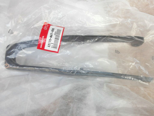 Schleifschutz Schwinge HONDA CBR1100XX,52170MAT000 Schleifschutz Schwinge HONDA CBR1100XX,52170MAT000