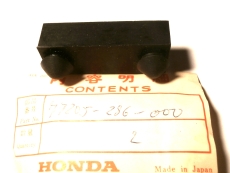 Gummiauflage für viele Sitzbänke CB,CBR,CBF,ST,77205286000