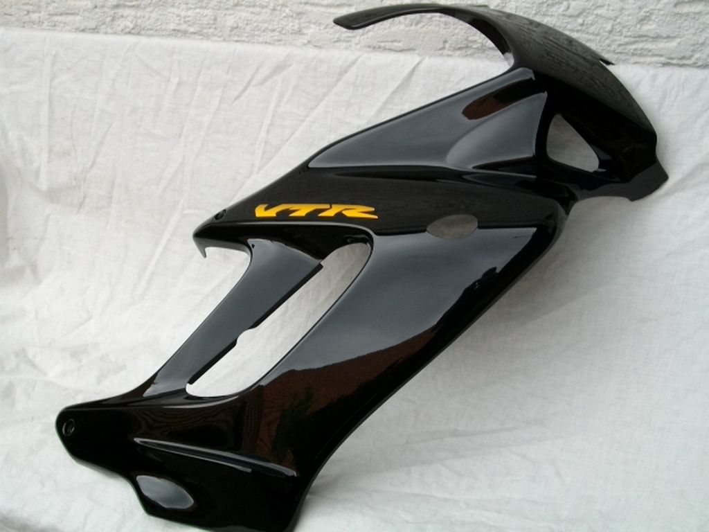 VTR1000 Seitenteil rechts VTR,64230MBB010ZC