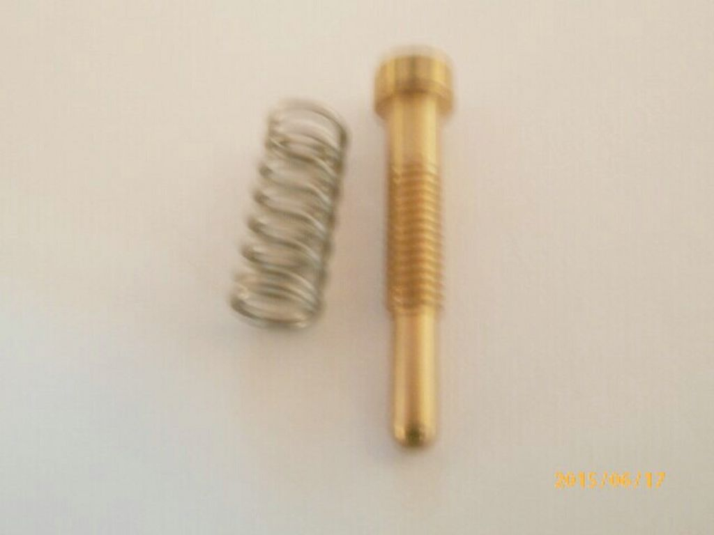 MBX,MTX,CRM,NSR Einstellschraube Gasschieber 50 / 80 cc,16028166004