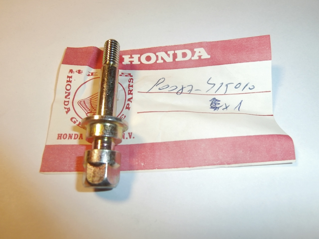 CX500,GL500 Schraube Steuerkettenspanner,90087415010