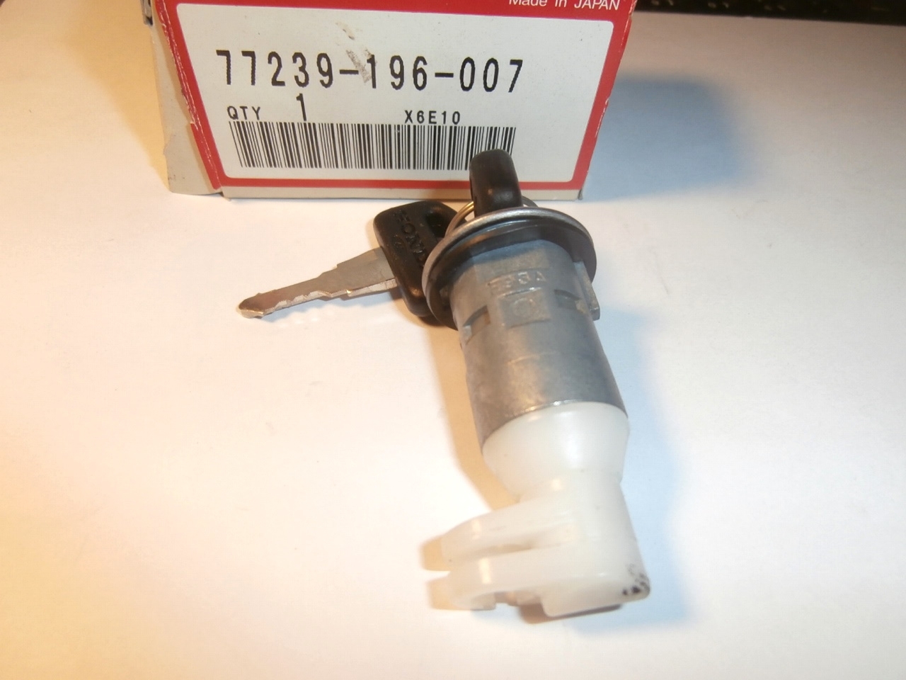 NH, NX, FES Sitzbankschloß,77239196007