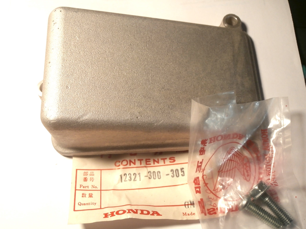 CB750K0 - K7, CB750F1, Entlüfterdeckel Zylinderkopf,12321300305