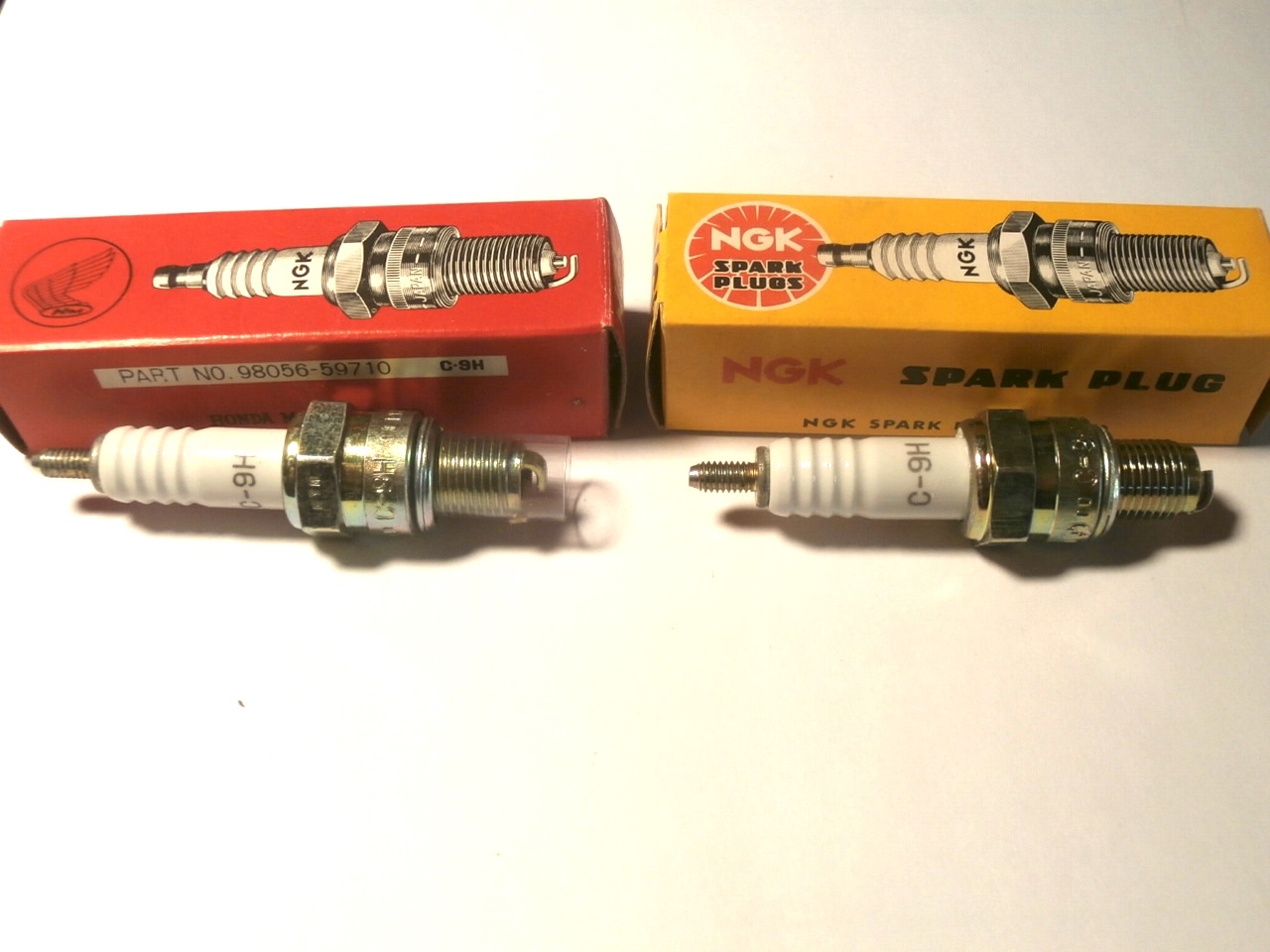 NGKC9H Zündkerze, 9805659710