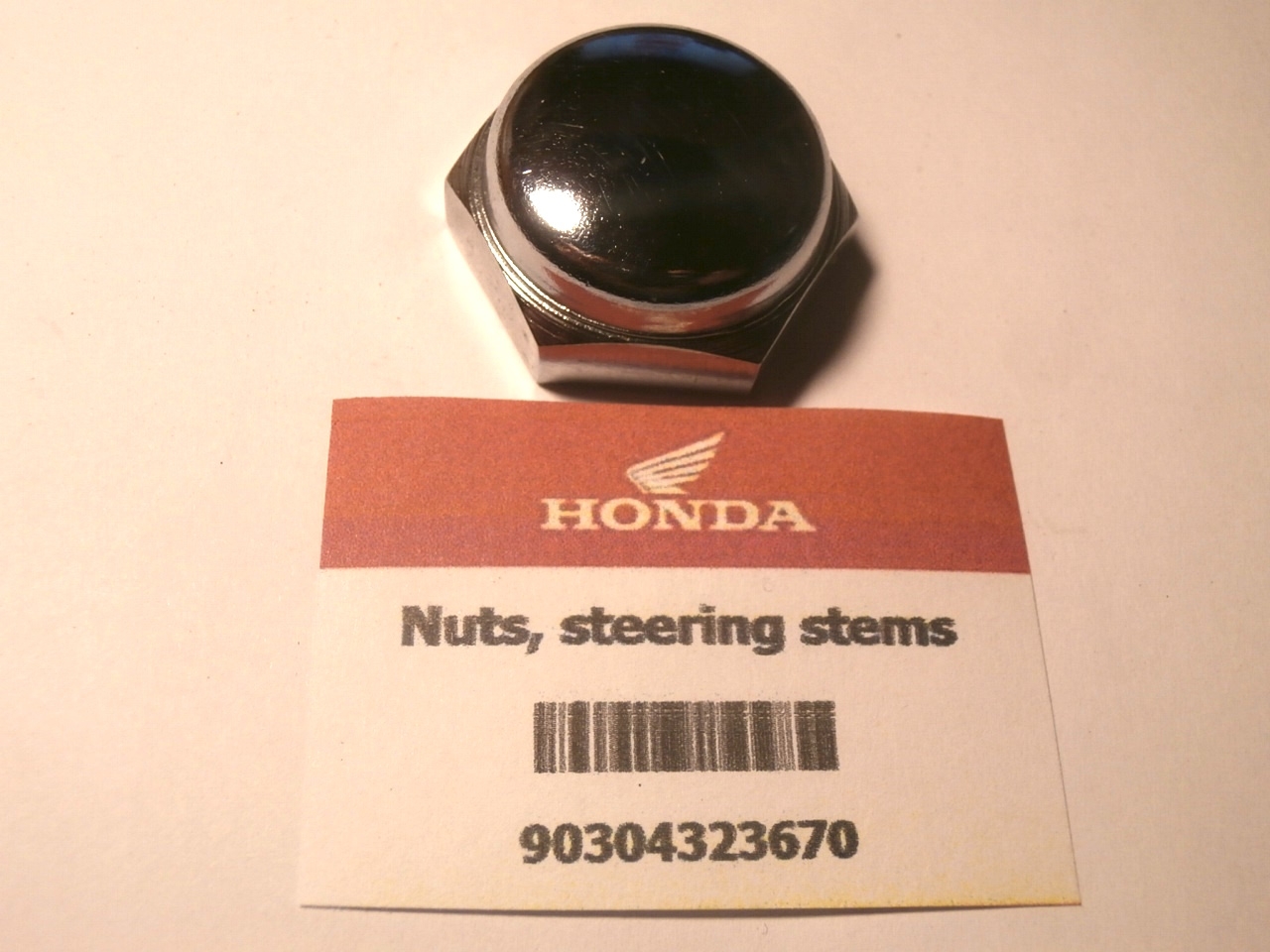 Steuerkopfmutter CB,CX,NSR,NTV,FT,VT,XBR,XL,GL,90304323670