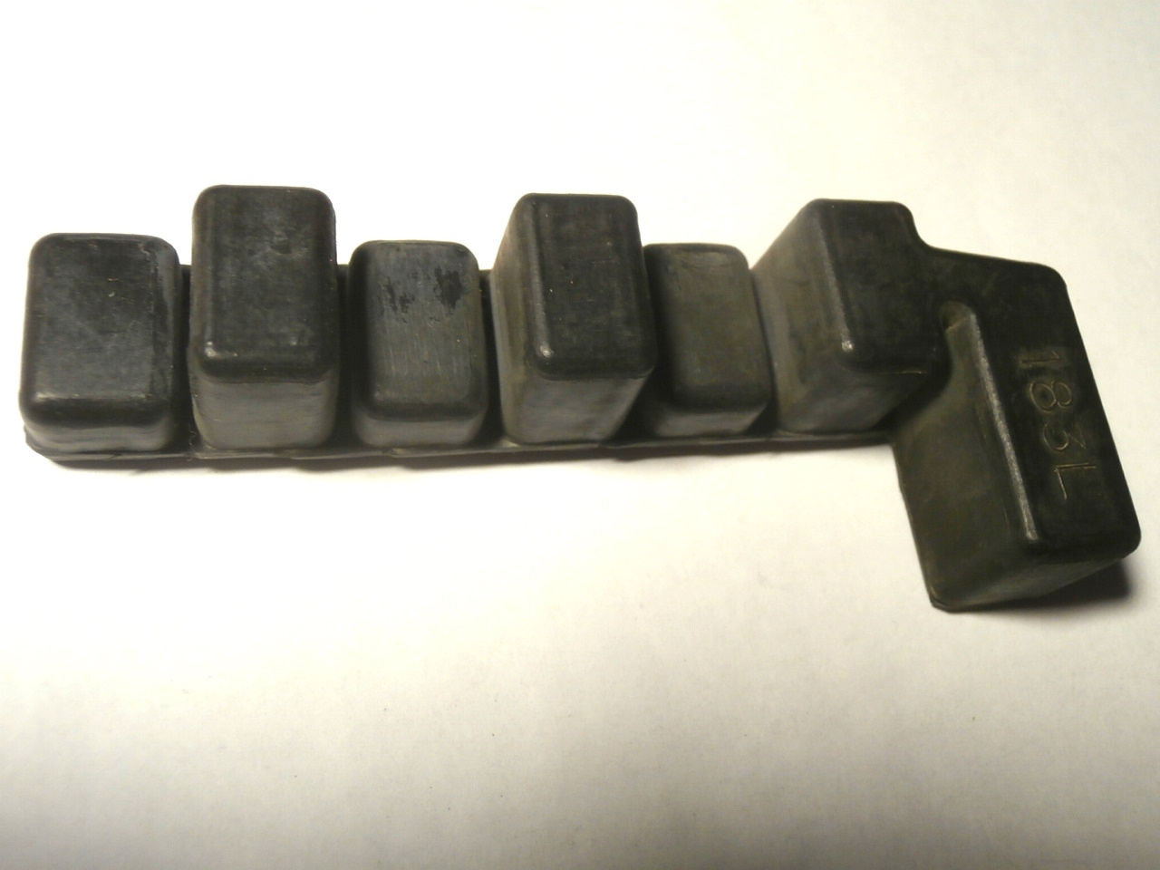 MB80 Vibrationsdämpfer, Zylinder li. hi.,12196183610