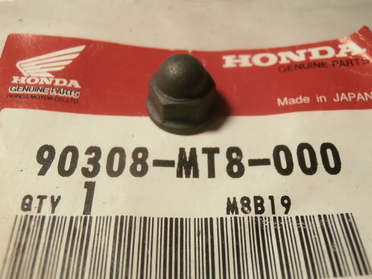 Hutmutter 6 mm für Auspuff GL1500 / 1800,90308MT8000
