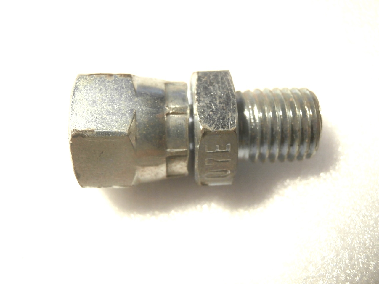 CR,XL,XLV,XR, Anschlußfitting Bremsleitung 45127MG3003